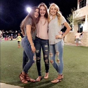 Meet your Posher, Marisa